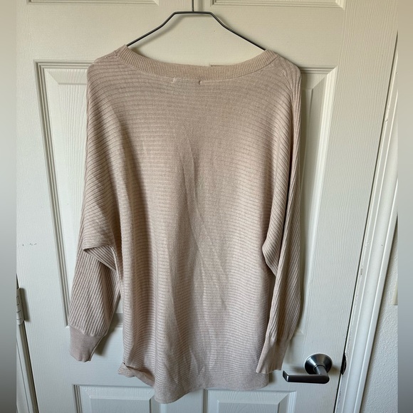 STACCATO Tan Large Ribbed Top. - Picture 6 of 7
